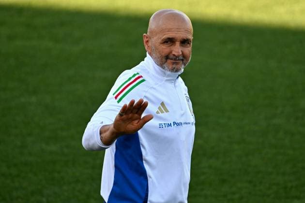 Head coach of Italy Luciano Spalletti during Italy training session, FIFA World Cup, WM, Weltmeisterschaft, Fussball match in Florence, Italy, June 03 2025  Copyright: xLisaxGuglielmi IPAxSportx xipa-agency.netx xx IPA_58581329 IPA_Agency_IPA58581329