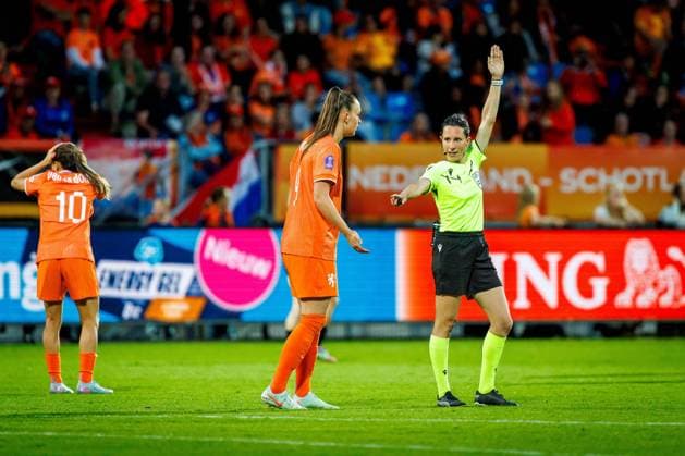 TILBURG, 03-06-2025, Koning Willem II Stadion, Women™s Nations League 2025-2026 football, Referee Silvia Gasperotti during the match Netherlands - Scotland (women) Netherlands - Scotland (women)  x29609475x Copyright: