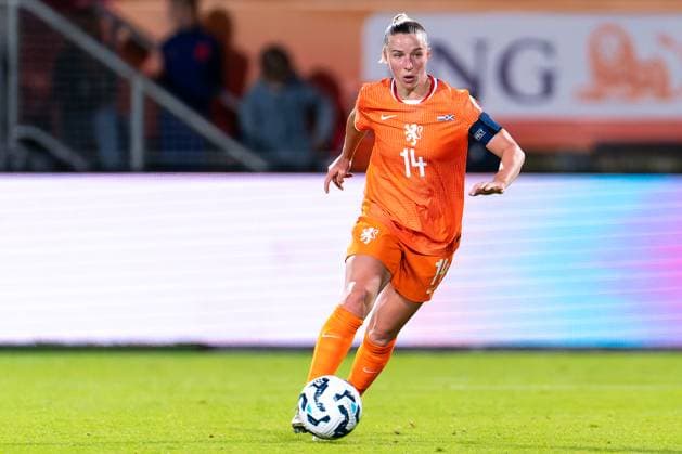 2025-06-03 Netherlands v Scotland - UEFA Women s Nations League 2024 25 Grp A1 MD6 TILBURG, NETHERLANDS - JUNE 3: Jackie Groenen of the Netherlands during the UEFA Women s Nations League 2024 25 Grp A1 MD6 match between Netherlands and Scotland at Koning Willem II Stadion on June 3, 2025 in Tilburg, Netherlands. Tilburg Koning Willem II Stadion Netherlands Content not available for redistribution in The Netherlands directly or indirectly through any third parties. Copyright: xJorisxVerwijstx