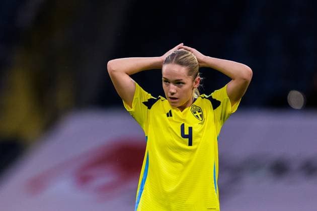 250603 Hanna Lundkvist of Sweden during the Women s Nations League football match between Sweden and Denmark on June 3, 2025 in Stockholm. Photo: Joel Marklund BILDBYRAN kod JM JM0698 fotboll football soccer fotball nations league uefa womens nations league sverige sweden danmark denmark dam bbeng Copyright: JOELxMARKLUND BB250603JM170