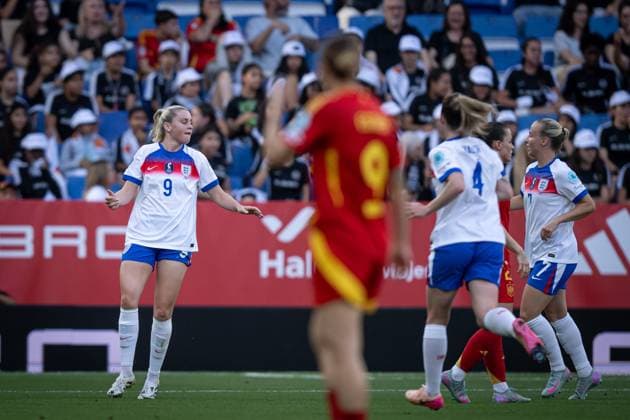 June 3, 2025, Barcelona, Spain: Agnes Beever-Jones (England) celebrates during a Women s Nations League match between Spain and England at Stage Front Stadium. Final Score: Spain 2 - England 1. Barcelona Spain - ZUMAs197 20250603_aaa_s197_223 Copyright: xFelipexMondinox