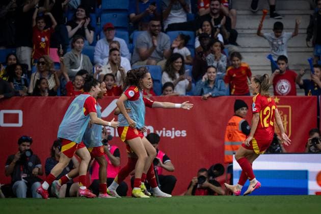 June 3, 2025, Barcelona, Spain: Claudia Pina (Spain) celebrates after scoring her team s goal during a Women s Nations League match between Spain and England at Stage Front Stadium. Final Score: Spain 2 - England 1. Barcelona Spain - ZUMAs197 20250603_aaa_s197_248 Copyright: xFelipexMondinox