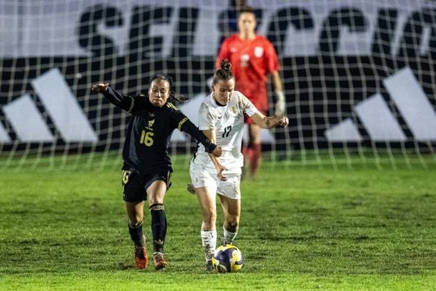 RECORD DATE NOT STATED MEXICO VS URUGUAY International Friendly, Länderspiel, Nationalmannschaft MEXICO VS URUGUAY INTERNATIONAL FRIENDLY; 03062025 TLAXCALA; MEXICO Action photo Karla Nieto (L) of the Mexico female National Soccer Team, fighting for the ball with Pilar Gonzalez of Uruguay (R)for the ball during interrnational friendly game; held at the Tlahuicole Stadium of Tlaxcala; Mexico. Foto de accion de Karla Nieto (I) de la Seleccion Nacional femenina de Mexico, peleando por el balon con Pilar Gonzalez de Uruguay (D) durante juego amistoso internacional; celebrado en el Estadio Tlahuicole de Tlaxcala; Mexico. Photo by IMAGENSHOP AGENCIA FOTOGRAFICA TLAXCALA TLAXCALA MEXICO Copyright: xIMAGENSHOPxAGENCIAxFOTOGRAFICAx