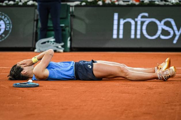 June 4, 2025, Paris, France, France: Lois BOISSON of France celebrates his victory during the eleventh day of Roland-Garros 2025, French Open 2025, Grand Slam tennis tournament at Roland-Garros Stadium on June 04, 2025 in Paris, France. Paris France - ZUMAm308 20250604_zsp_m308_011 Copyright: xMatthieuxMirvillex