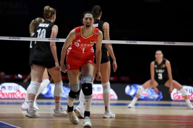 (250604) -- BEIJING, June 4, 2025 -- China s Wu Mengjie (Front) celebrates after winning a point during the pool 3 match between China and Belgium at the Women s Volleyball Nations League (VNL) 2025 at the National Indoor Stadium in Beijing, China, June 4, 2025. ) (SP)CHINA-BEIJING-VOLLEYBALL-VNL-CHINA VS BELGIUM(CN) HanxYan 