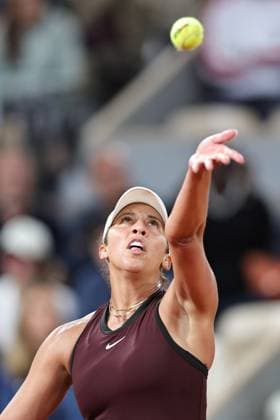Madison Keys, USA, during semifinals of 2025 French Open at Roland Garros, Paris, 04 06 2025; -