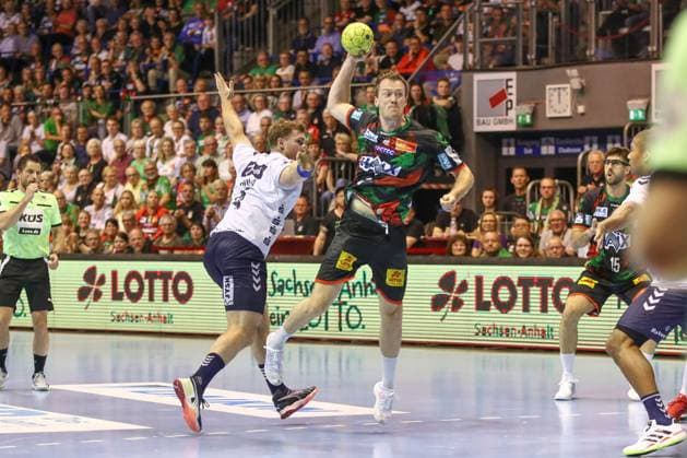 04.06.2025, xgox, Handball - Daikin HBL, SC Magdeburg - SG Flensburg-Handewitt emspor, v.l. Felix Claar (Magdeburg, 7) wirft Tor, Torschuetze, erzielt Tor, Treffer, scores the goal Magdeburg