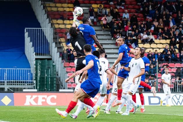 FOOTBALL: FRANCE U21, U 21 - OUZBEKISTAN U21 Baptiste AUTISSIER MAXPPP - Orleans 04 06 2025 Baptiste AUTISSIER Maxppp Orlean ; 04 06 2025 ; Castello Lukeba lors du match France espoir vs Ouzbv kistan espoirs, match amical de prv paration a l‚Äôeuro espoirs 2025 a Orlean le 04 juin 2025. Orleans Orleans Centre Val de Loire France  Copyright: xMAXPPPxBaptistexAUTISSIERx BAU202506046892 BAU202506046892