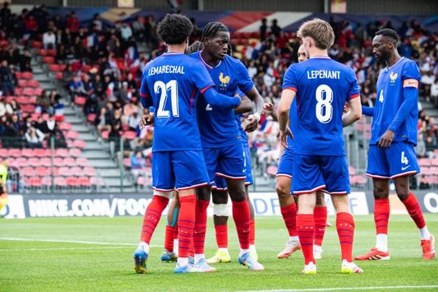 FOOTBALL: FRANCE U21, U 21 - OUZBEKISTAN U21 Baptiste AUTISSIER MAXPPP - Orleans 04 06 2025 Baptiste AUTISSIER Maxppp Orlean ; 04 06 2025 ; Joie des joueurs de l‚Äôequipe de france aprv s le but de Jean-Matteo Bahoya lors du match France espoir vs Ouzbv kistan espoirs, match amical de prv paration a l‚Äôeuro espoirs 2025 a Orlean le 04 juin 2025. Orleans Orleans Centre Val de Loire France  Copyright: xMAXPPPxBaptistexAUTISSIERx BAU202506046905 BAU202506046905