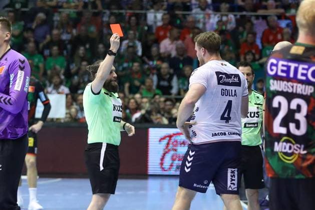 04.06.2025, xtgx, Handball, Daikin HBL, SC Magdeburg - SG Flensburg Handewitt v.l. Johannes Golla (Flensburg, 4) Rote Karte, Platzverweis, sent off Magdeburg