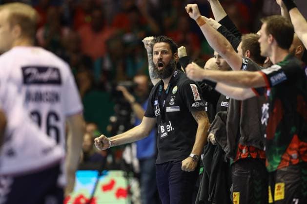 04.06.2025, xtgx, Handball, Daikin HBL, SC Magdeburg - SG Flensburg Handewitt v.l. Bennet Wiegert (Magdeburg, Trainer) Jubel, Torjubel, jubelt ueber das Tor, celebrate the goal, celebration Magdeburg