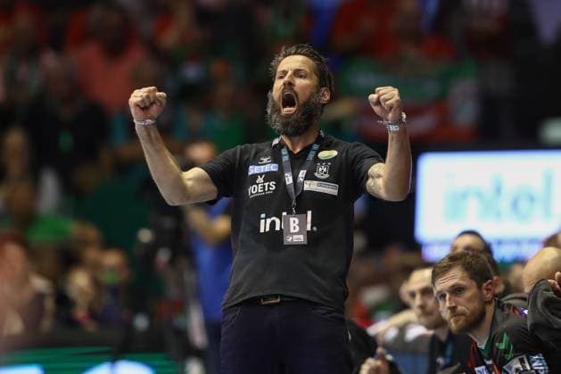 Sport Bilder des Tages 04.06.2025, xtgx, Handball, Daikin HBL, SC Magdeburg - SG Flensburg Handewitt v.l. Bennet Wiegert (Magdeburg, Trainer) Jubel, Torjubel, jubelt ueber das Tor, celebrate the goal, celebration Magdeburg