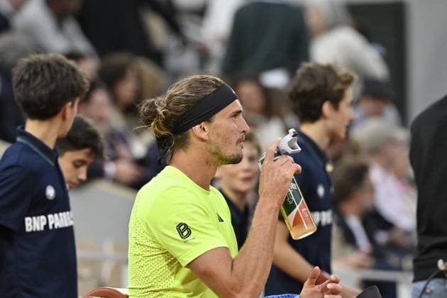 Tennis : Roland Garros 2025 - ITF - Tennis - Roland Garros 2025 - ITF - Alexander Zverev - Allemagne France  Copyright: xChryslenexCaillaudx Psnewzx