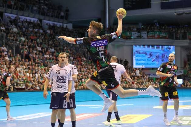 04.06.2025, xtgx, Handball, Daikin HBL, SC Magdeburg - SG Flensburg Handewitt v.l. Pablo Lange (Magdeburg, 5) wirft Tor, Torschuetze, erzielt Tor, Treffer, scores the goal Magdeburg