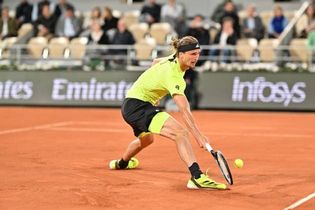2025 Roland-Garros - Day 11 PARIS, FRANCE - JUNE 04: Alexander Zverev of Germany gestures as he competes against Novak Djokovic of Serbia (not seen) during the Men s Singles Quarter Final match on Day Eleven of the 2025 French Open at Roland Garros on June 04, 2025 in Paris, France. Mustafa Yalcin Anadolu Paris France. Editorial use only. Please get in touch for any other usage.  Copyright: x2025xAnadoluxMustafaxYalcinx