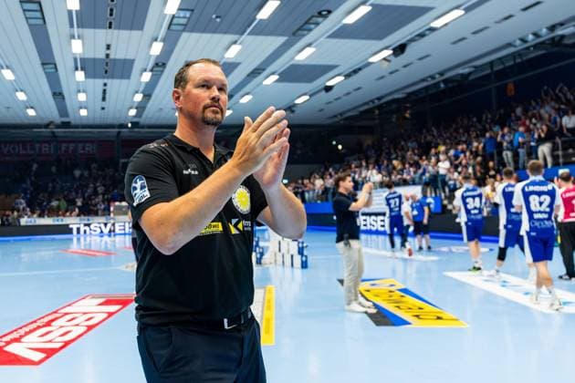 04.06.2025, GER, Handball, Maenner, Saison 24 25, 1.Daikin Handball Bundesliga, 33.Spieltag, ThSV Eisenach - 1.VfL Potsdam Misha Kaufmann (ThSV Eisenach,Trainer) 99817 Eisenach Werner-Assmann-Halle Am Sportp Thueringen Deutschland
