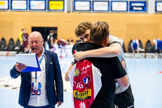04.06.2025, GER, Handball, Maenner, Saison 24 25, 1.Daikin Handball Bundesliga, 33.Spieltag, ThSV Eisenach - 1.VfL Potsdam Bastian Freitag Rene Witte (Geschaeftsfuehrer Manager ThSV Eisenach) 99817 Eisenach Werner-Assmann-Halle Am Sportp Thueringen Deutschland