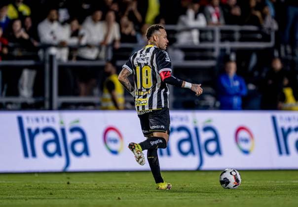 Neymar Jr vom FC Santos. Testspiel RB Leipzig - FC Santos 3:1 am 28. Mai 2025 im Trainingslager in Braganza, Brasilien. Estadio Cicero De Souza, Braganza (Brasilien). RB Leipzig - FC Santos 3:1
