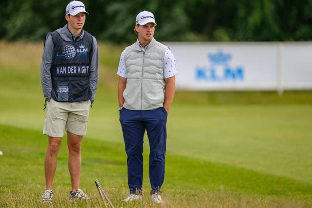 BADHOEVEDORP, 05-06-2025, The International, Lars Van Der Vight and caddy during the KLM Open 2025 - Day 1. KLM Open 2025 - Day 1  x29628725x Copyright: