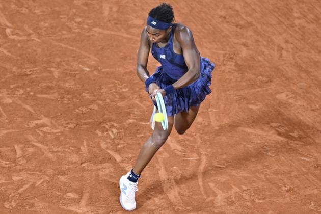 2025 Roland-Garros - Day 12 PARIS, FRANCE - JUNE 05: Coco Gauff of the United States plays against Lois Boisson of France during the Women s Singles Semifinal match on Day Twelve of the 2025 French Open at Roland Garros on June 05, 2025 in Paris, France. Burak Akbulut Anadolu Paris France. Editorial use only. Please get in touch for any other usage.  Copyright: x2025xAnadoluxBurakxAkbulutx