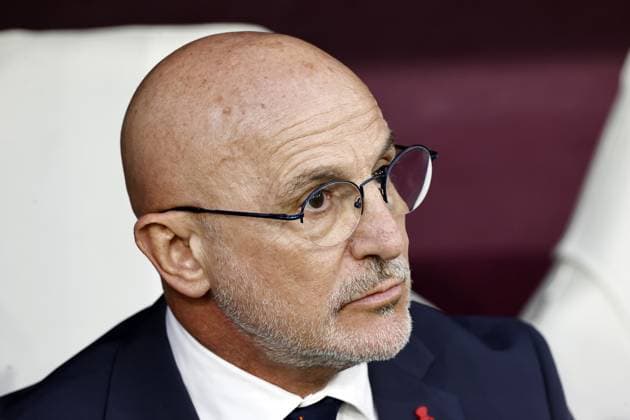 STUTTGART -Spain coach Luis de la Fuente during the UEFA Nations League semifinal match Spain v. France at the Stuttgart Arena on June 5, 2025 in Stuttgart, Germany. ANP Hollandse Hoogte MAURICE VAN STEEN UEFA Nations League 2025 Semi-final 2024 25 xVIxANPxSportx xMauricexvanxSteenxIVx 529374780 originalFilename: 529374780.jpg