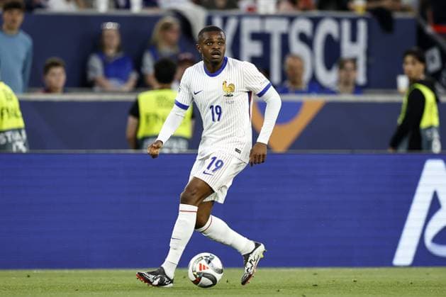 STUTTGART - Pierre Kalulu of France during the UEFA Nations League semifinal match Spain v. France at the Stuttgart Arena on June 5, 2025 in Stuttgart, Germany. ANP Hollandse Hoogte MAURICE VAN STEEN UEFA Nations League 2025 Semi-final 2024 25 xVIxANPxSportx xMauricexvanxSteenxIVx 529375594 originalFilename: 529375594.jpg