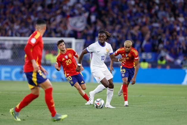 June 5, 2025, Stuttgart, Stuttgart, Germany: Manu Kone of France in action during the UEFA Nations League Semi Final match between Spain and France at Stuttgart Arena on June 5, 2025, in Stuttgart, Germany. Stuttgart Germany - ZUMAa181 20250605_zaa_a181_125 Copyright: xDennisxAgyemanx