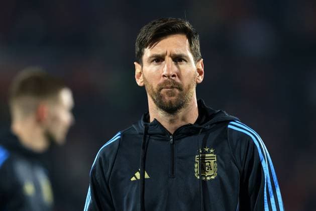 Sport Themen der Woche KW23 Sport Bilder des Tages Sport Bilder des Tages Futbol, Chile vs Argentina. Eliminatorias al mundial de la Fifa 2026. El jugador de la seleccion argentina Lionel Messi es fotografiado durante un partido clasificatorio al mundial de 2026 contra Chile disputado en el estadio Nacional de Santiago, Chile. 05 06 2025 Felipe Zanca Photosport Football, Chile vs Argentina. 2026 FIFA World Cup, WM, Weltmeisterschaft, Fussball qualifiers. ArgentinaÕs player Lionel Messi is pictured during a 2026 Fifa World Cup qualifier match against Chile at the National stadium in Santiago, Chile. 05 06 2025 Felipe Zanca Photosport Chile vs Argentina, eliminatorias al mundial 2026 