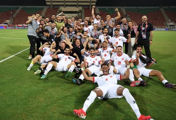 Oman v Jordan - FIFA World Cup, WM, Weltmeisterschaft, Fussball 2026 Qualifier Jordan s national team, Nationalteam players pose for a group photo after the 2026 FIFA World Cup qualifying match between Oman and Jordan at the Sultan Qaboos Sports Complex in Muscat, Oman, on June 5. Muscat Oman  Copyright: xAmeenxAhmedx originalFilename:alameen-notitle250605_np8sp.jpg
