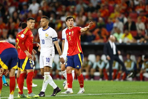 Robin Le Normand (ESP), JUNE 5, 2025 - Football Soccer : UEFA Nations League Semi-finals match between Spain 5-4 France at the Stuttgart Arena in Stuttgart, Germany. Noxthirdxpartyxsales  (293789573)