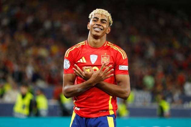 Lamine Yamal (ESP), JUNE 5, 2025 - Football Soccer : Yamal celebrate after his goal during UEFA Nations League Semi-finals match between Spain 5-4 France at the Stuttgart Arena in Stuttgart, Germany. Noxthirdxpartyxsales  (293790131)