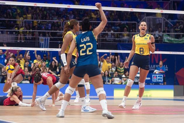 Brazil x United States RIO DE JANEIRO, RJ - 05.06.2025: BRAZIL X UNITED STATES - Brazil beats the United States 3-0 on the second day of VNL, at Maracanazinho in Rio de Janeiro, RJ, this Thursday (05). (Photo: Letycia Miller Fotoarena) x2749716x  LetyciaxMiller