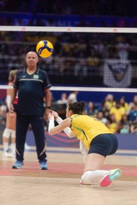 Brazil x United States RIO DE JANEIRO, RJ - 05.06.2025: BRAZIL X UNITED STATES - Brazil beats the United States 3-0 on the second day of VNL, at Maracanazinho in Rio de Janeiro, RJ, this Thursday (05). (Photo: Letycia Miller Fotoarena) x2749737x  LetyciaxMiller