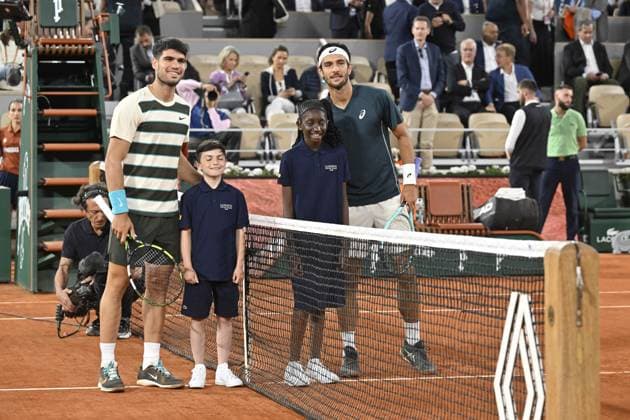 Tennis : Roland Garros 2025 - ITF - Tennis - Roland Garros 2025 - ITF - Carlos Alcaraz - Espagne - Lorenzo Musetti - Italie 1 2 finale France  Copyright: xChryslenexCaillaudx xPsnewzx