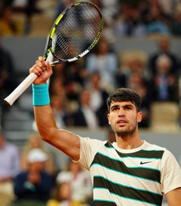 Carlos Alcaraz celebrates French Open Tennis, Day Thirteen, Tennis, Roland Garros, Paris, France - 06 Jun 2025 EDITORIAL USE ONLY No use with unauthorised audio, video, data, fixture lists, club league logos or live services. Online in-match use limited to 120 images, no video emulation. No use in betting, games or single club league player publications.  Copyright: xJavierxGarcia Shutterstockx 15338000an