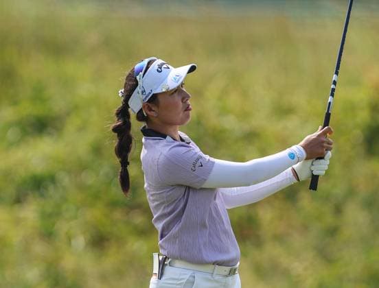 LPGA, Golf Damen 2025: ShopRite LPGA Classic Presented By Acer JUN 06 June 06, 2025: Jean Thitikul watches her approach shot during the ShopRite LPGA Classic Presented by Acer in Galloway, NJ. Mike Langish CSM (Credit Image: Ã‚Â Mike Langish Cal Media) (Credit Image: Ã‚Â Mike Langish Cal Sport Media) (Credit Image: Â Mike Langish Cal Sport Media) Galloway New Jersey United States of America EDITORIAL USE ONLY Copyright: xx ZUMA-20250606_zma_c04_008.jpg MikexLangishx csmphotothree390152