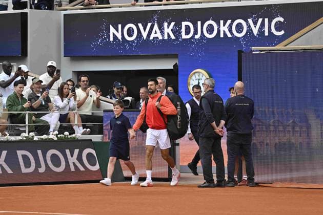 Tennis : Roland Garros 2025 - ITF - Tennis - Roland Garros 2025 - ITF - 1 2 finale Novak Djokovic - Serbie - Yannick Sinner - Italie France  Copyright: xChryslenexCaillaud Psnewzx