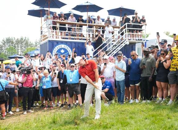 June 6, 2025, Caledon, On, CANADA: Rory McIlroy hits a chip shot from the rough on the fifth hole during second round of the RBC Canadian Open golf tournament in Caledon, Ont., on Friday, June 6, 2025. Canada News - June 6, 2025  - ZUMAc35_ 20250606_zaf_c35_139 Copyright: xNathanxDenettex