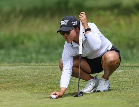 LPGA, Golf Damen 2025: ShopRite LPGA Classic Presented By Acer JUN 06 June 06, 2025: Auston Kim lines up her putt during the ShopRite LPGA Classic Presented by Acer in Galloway, NJ. Mike Langish CSM (Credit Image: Ã‚Â Mike Langish Cal Media) (Credit Image: Ã‚Â Mike Langish Cal Sport Media) (Credit Image: Â Mike Langish Cal Sport Media) Galloway New Jersey United States of America EDITORIAL USE ONLY Copyright: xx ZUMA-20250606_zma_c04_131.jpg MikexLangishx csmphotothree390335