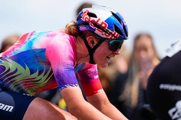 2025 Lloyds Tour of Britain Women Picture by Olly Hassell SWpix.com - 06 06 2025 - Cycling - UCI Women s World Tour - 2025 Lloyds Tour of Britain Women - Stage 2: Hartlepool to Saltburn-by-the-Sea - Zoe Bäckstedt (CANYON SRAM) Copyright: x xSWpix.comx(t axPhotographyxHubxLtd)xOllyxHassell SWpix.comx SWP-2945-0208