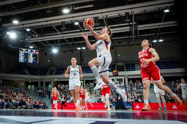 Basketball Heidelberg 06.06.2025 Testspiel DBB Frauen Damen Deutschland (GER) - Türkei (TUR) Jennifer Crowder (Deutschland, No.07)