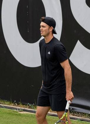 Maximilian Marterer wartet auf den Aufschlag von Pierre-Hugues Herbert, Maximilian Marterer vs. Pierre-Hugues Herbert, Tennis, Boss-Open, Qualifikation, 07.06.2025, Maximilian Marterer vs. Pierre-Hugues Herbert, Tennis, Boss-Open, Qualifikation, 07.06.2025, Stuttgart Copyright: xEibner-Pressefoto EdwardxCheungx EP_ECG