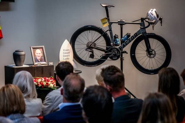 A picture taken during the funeral ceremony of former Belgian cyclist Ludo Dierckxsens (60), in Westerlo, on Saturday 07 June 2025. Dierckxsens died during the 1000km charity bike ride of Kom op tegen Kanker on 29 May 2025. He was a professional cyclist between 1992 and 2005 and was best known for winning the 11th stage of the 1999 Tour de France. POOLxANNxROGIER  x0821722229stx