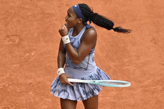 2025 Roland-Garros - Day 14 PARIS, FRANCE - JUNE 7: Coco Gauff of US against Aryna Sabalenka (not seen) during the Women s Singles final match on Day 14 of the 2025 French Open at Court Philippe-Chatrier in Paris, France on June 7, 2025. Burak Akbulut Anadolu Paris France. Editorial use only. Please get in touch for any other usage.  Copyright: x2025xAnadoluxBurakxAkbulutx