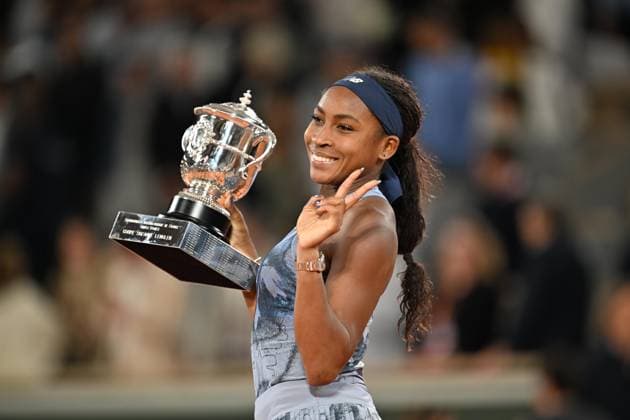 Coco Gauff beats Sabalenka to win French Open title PARIS, FRANCE - JUNE 7: Coco Gauff of US holds her trophy after winning against Aryna Sabalenka (not seen) during the Women s Singles final match on Day 14 of the 2025 French Open at Court Philippe-Chatrier in Paris, France on June 7, 2025. Mustafa Yalcin Anadolu Paris France. Editorial use only. Please get in touch for any other usage.  Copyright: x2025xAnadoluxMustafaxYalcinx