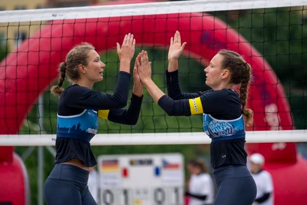 Anna Pavelkova, left, and Katerina Pavelkova of Czech Republic reacts as they play against Hanna-Marie Schieder and Karla Borger of Germany during the quarterfinal women double match at the Pro Tour Futures Beach volleyball, Beachvolleyball tournament in Prague, Czech Republic, June 7, 2025. (CTKxPhoto OndrejxDeml) CTKPhotoP2025060704796  CTKPhotoP2025060704796