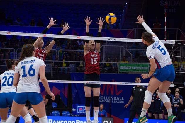 South Korea vs Czech Republic RIO DE JANEIRO, RJ - 07.06.2025: SOUTH KOREA VS CZECH REPUBLIC - Seonwoo Lee (KOR), Eva Svobodova (CZE), during a match valid for the Volleyball Nations League (VNL), held on June 7, 2025, at the Maracanazinho gym, in Rio de Janeiro, RJ, Brazil. (Photo: Renato Assis Fotoarena) x2750609x  RenatoxAssis