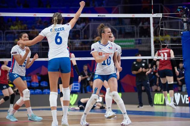 South Korea vs Czech Republic RIO DE JANEIRO, RJ - 07.06.2025: SOUTH KOREA VS CZECH REPUBLIC - Helena Grozer (CZE), Katerina Valkova (CZE), during a match valid for the Volleyball Nations League (VNL), held on June 7, 2025, at the Maracanazinho gym, in Rio de Janeiro, RJ, Brazil. (Photo: Renato Assis Fotoarena) x2750620x  RenatoxAssis