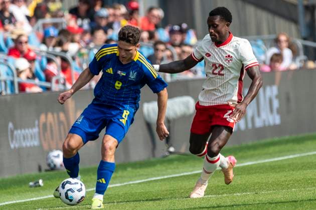 June 7, 2025, Toronto, Ontario, Canada: Heorhiy Sudakov 8 (L) battles for the ball against Richie Laryea 22 (R) during the Canadian Shield Tournament match at BMO Field on June 7, 2025 in Toronto, Ontario, Canada. The game ended 4-2 for Canada Toronto Canada - ZUMAm154 20250607_zap_m154_051 Copyright: xAngelxMarchinix