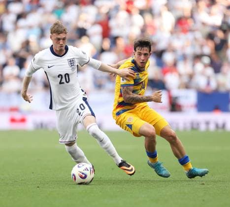 June 7, 2025, Sabadell, Barcelona, Spain: Barcelona Spain 07.06.2025 Aron Rodrigo (Andorra) and Cole Palmer ( England) battle for the ball during the European Qualifiers between Andorra and England at RCDE Stadium on 07 June 2025 in Barcelona. Sabadell Spain - ZUMAu50_ 20250607_zsp_u50_050 Copyright: xXavixUrgelesx